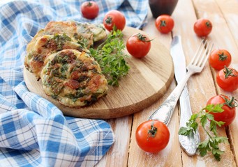 Chopped chicken cutlets with spinach