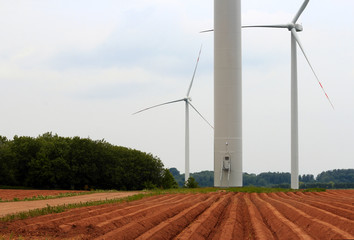 Turbiny Wiatrowe © Wojciech Lisiński