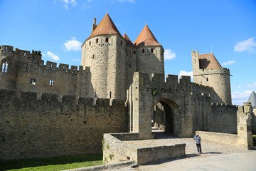 Fototapeta na wymiar Carcassonne, Burg, Festung, Languedoc Roussillion, Frankreich