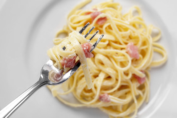 italian tagliatelle carbonara with beef bacon