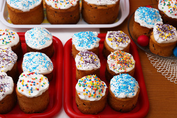 Easter cakes on trays