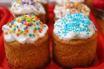 Easter cakes on the red tray