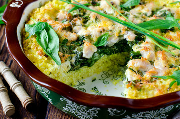 Casserole millet, spinach and chicken