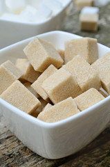 Sugar cubes in bowl