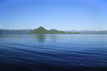初夏の洞爺湖
