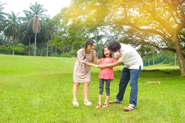 happy Asian family