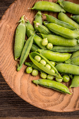 Green pea pods