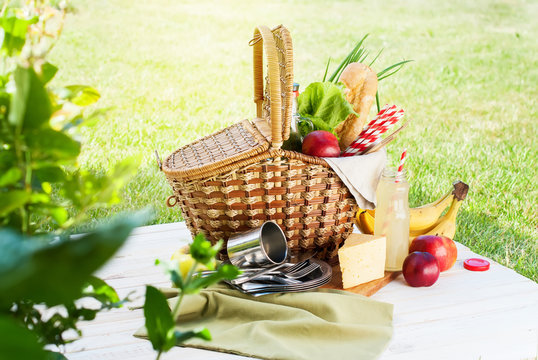 Picnic Wattled Basket Setting Food Drink Summer