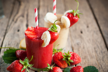 Fresh Fruit Juice Smoothie Glass Strawberry Banana