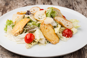 salad with chicken