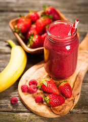 Fresh berry smoothie