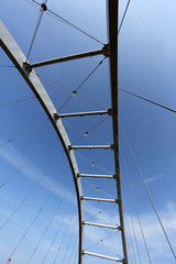 Przęsła i  odciągi Mostu Portowego nad rzeką Parsętą w Kołobrzegu