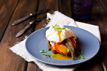 Open sandwich with fish