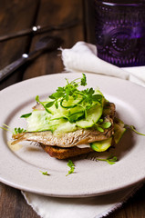 Open sandwich with fish