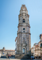Tour des Clercs à Porto
