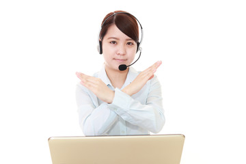 禁止の意思表示をするオペレーター