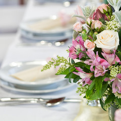 flowers on table, restaurant