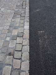 unterschiedlicher straßenbelag