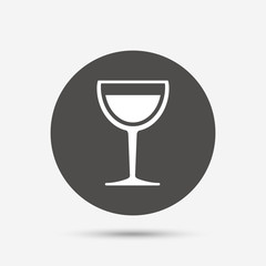 Wine glass sign icon. Alcohol drink symbol.