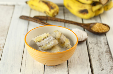 Thai dessert - Banana in coconut milk