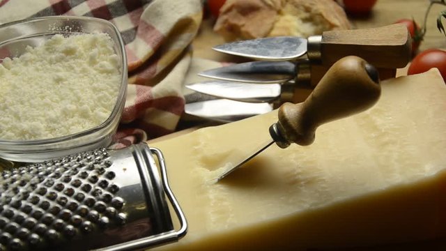  Грана падано Grana Padano 格拉娜·帕達諾芝士 グラナ・パダーノ 그라나 파다노 Ser сыр Formaggio Cheese Queso Italia 奶酪 チーズ 치즈