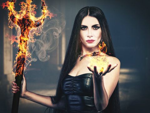 Beauty from the Hell, spooky female portrait, halloween theme