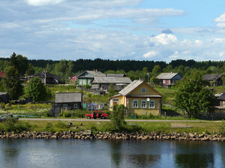 Russisches Dorf an der Wolga