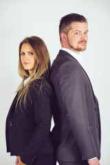 Dynamisches Business Team / Mann u Frau / Führungsetage