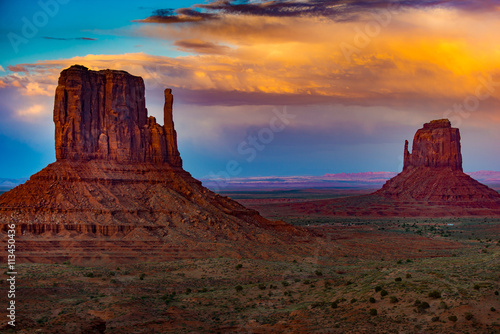 Navajo National Monument at Sunset, Arizona без смс