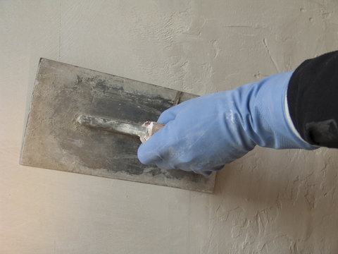 Wand verputzen und gl&auml;tten