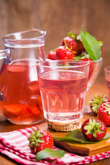 hot strawberrys compote