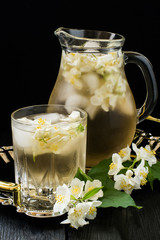 Cold green tea with jasmine and ice