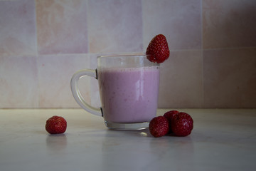 strawberry milk shake