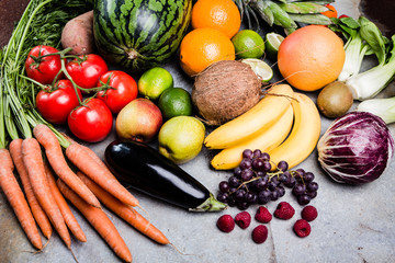 Frisches Obst und Gemüse