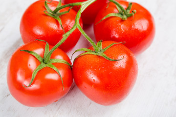 Frische und reife Tomaten