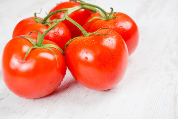 Frische und reife Tomaten