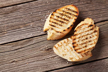 Toast bread with salt