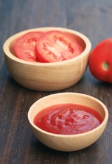 tomato sauce