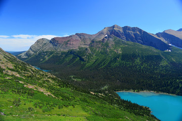 Fototapeta na wymiar Grinnell lake in Glacier National Park in summer