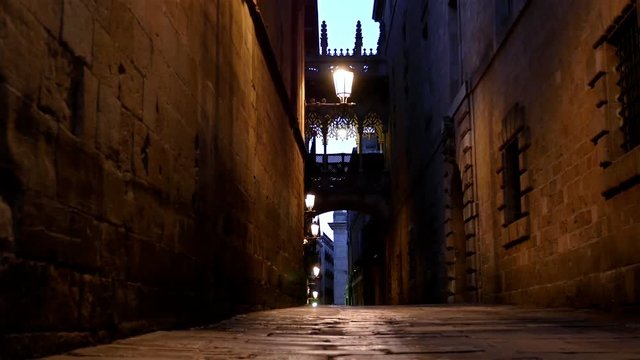 Street in the Gothic quarter of Barcelona at night, dolly