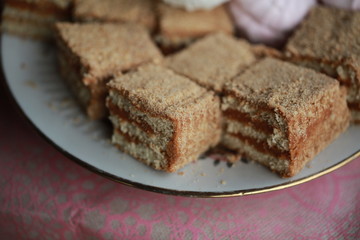 a piece of cake a puff