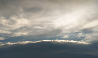Obraz premium Natural background: dramatic stormy sky
