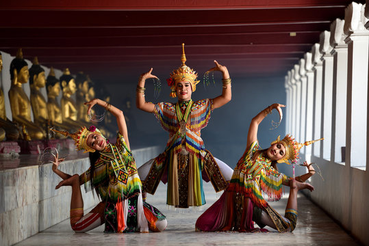 Manohra models : MANOHRA is folk dance in South of Thailand at Temple in Surat Thani Province, Thailand