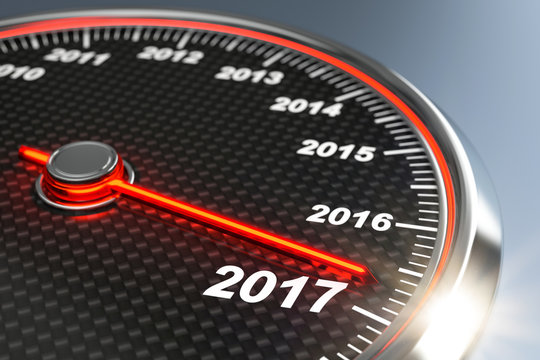 Tachometer zeigt die Jahreszahlen der Vergangenheit und der Zukunft. Das Jahr 2017 steht uns bevor.