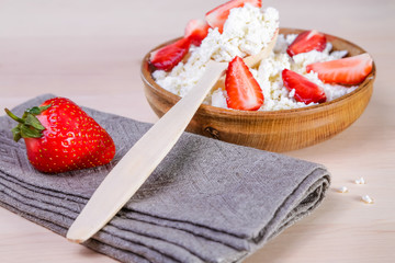 творог с клубникой