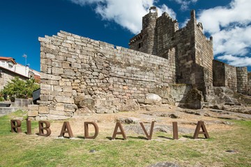 Castelo de Ribadavia, Galicia © digitalstock