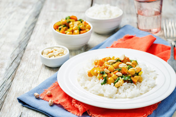 Sweet potato spinach chickpea curry with rice