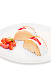 Ice sandwich with strawberry