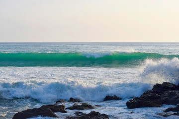 天草西海岸の波