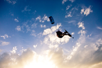 Obraz na płótnie Canvas Kite surfing